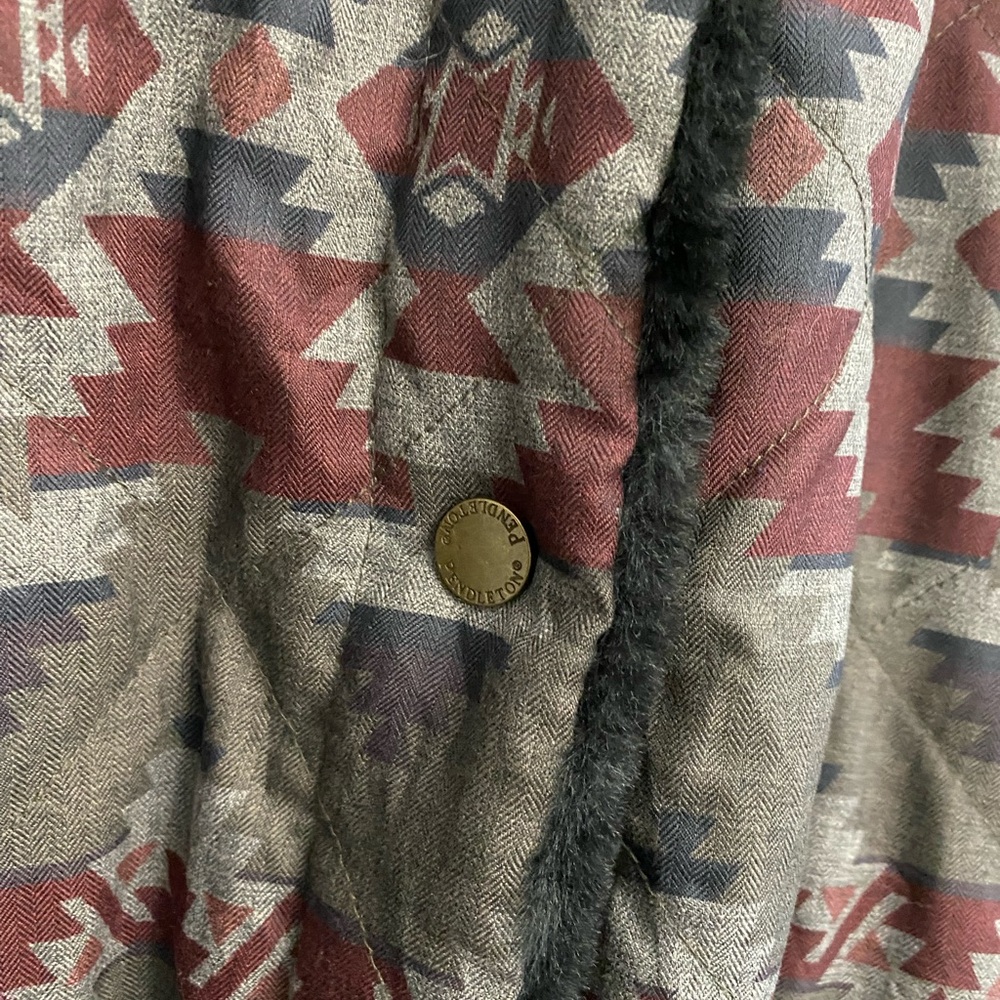 Pendleton Hooded Reversible Coat - Picture 2 of 3
